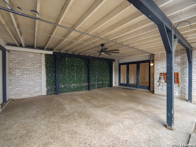 Image 33 of 39 For 11725 Whisper Dew St