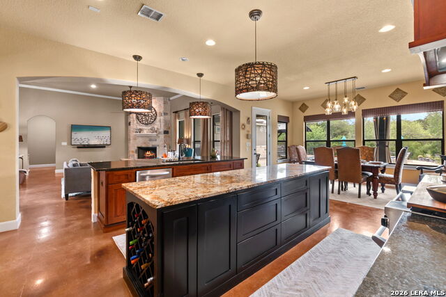 Image 19 of 48 For 17203 Clovis