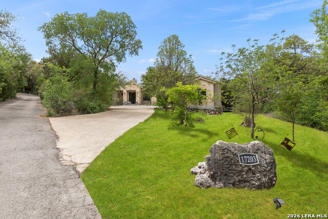 Image 2 of 48 For 17203 Clovis