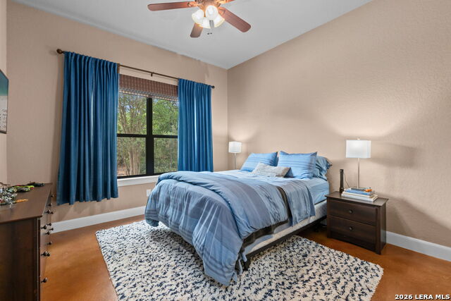 Image 36 of 48 For 17203 Clovis