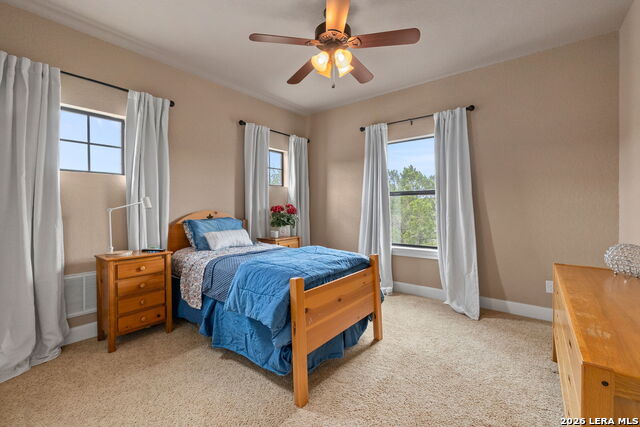 Image 38 of 48 For 17203 Clovis