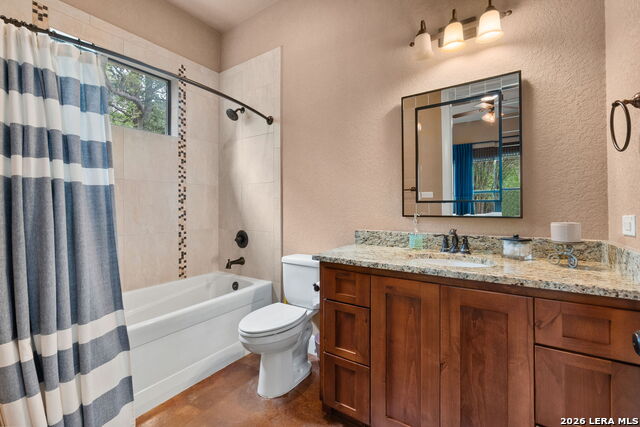 Image 39 of 48 For 17203 Clovis