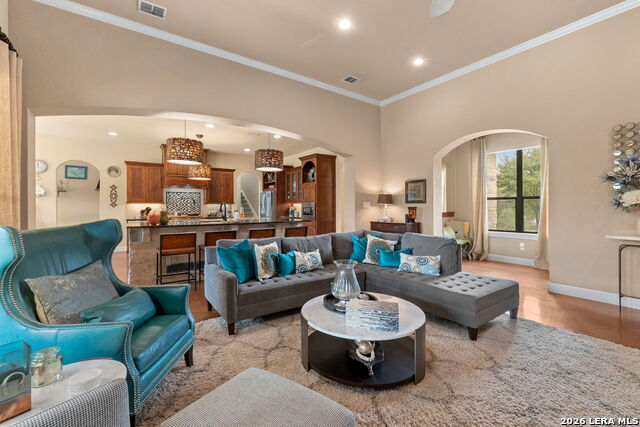 Image 9 of 48 For 17203 Clovis