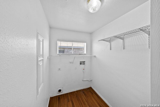 Image 22 of 41 For 25615 Velvet Rose