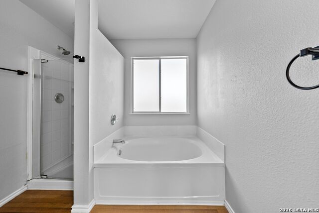 Image 30 of 41 For 25615 Velvet Rose