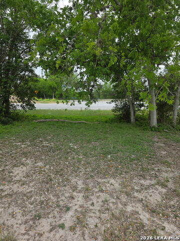 Image 2 of 30 For 2324 Chavaneaux E