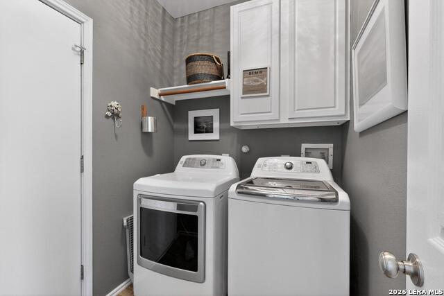 Image 32 of 39 For 6302 Jade Gln