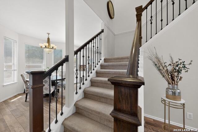 Image 6 of 39 For 6302 Jade Gln