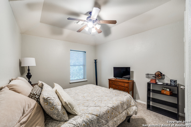 Image 22 of 29 For 10106 Ramblin River Rd