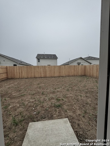 Image 20 of 21 For 9208 James Bowie