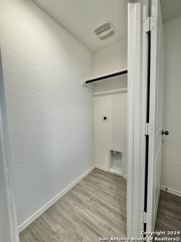 Image 8 of 21 For 9208 James Bowie