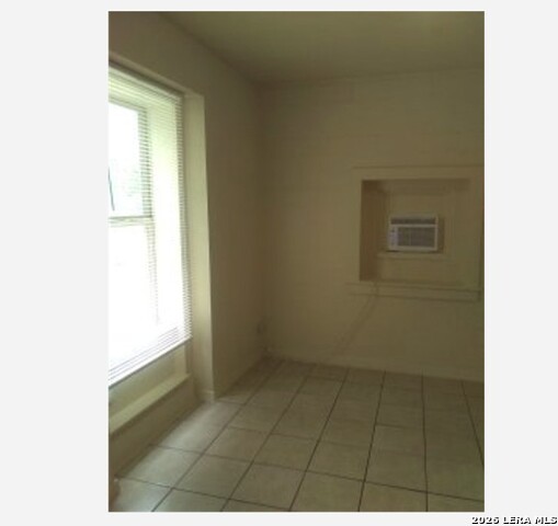 Image 4 of 10 For 600 Monticello Ct  2