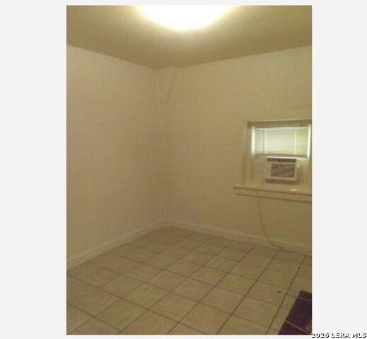 Image 5 of 10 For 600 Monticello Ct  2