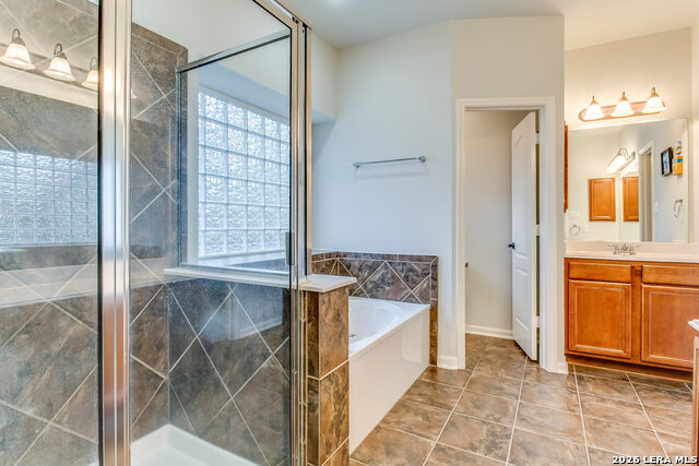 Image 15 of 25 For 16014 Juan Tabo Way