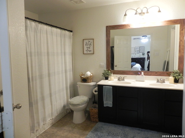 Image 13 of 24 For 10211 Fossil Vly