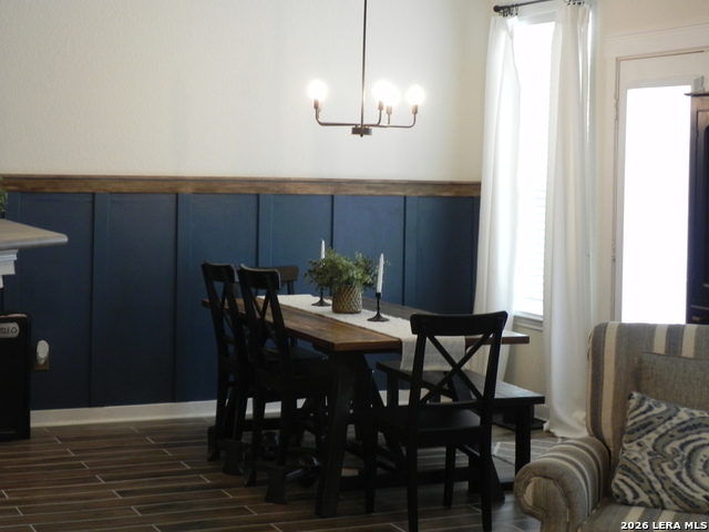 Image 5 of 24 For 10211 Fossil Vly