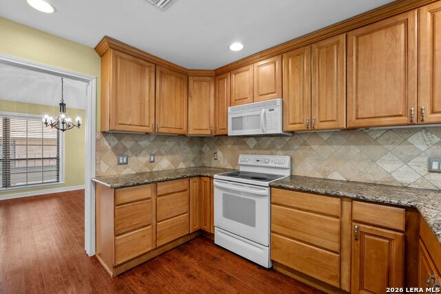 Image 6 of 20 For 3605 Hidden Dr.  4f