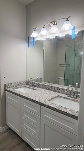 Image 12 of 20 For 748 Crestview