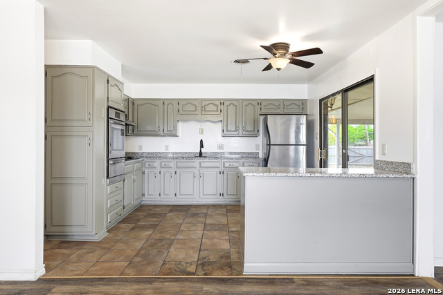 Image 9 of 25 For 3602 Van Dyke Drive