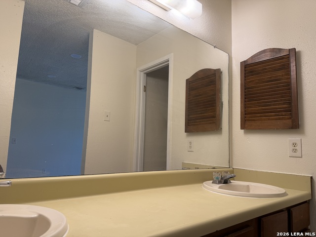 Image 8 of 16 For 9130 Kings Hbr