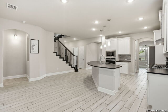 Image 12 of 50 For 8514 Glass Gem Dr