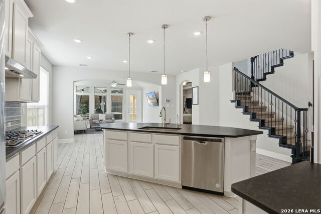 Image 17 of 50 For 8514 Glass Gem Dr