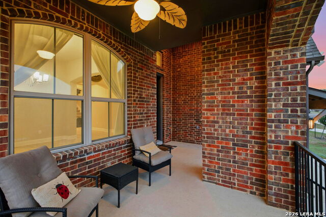 Image 4 of 50 For 8514 Glass Gem Dr