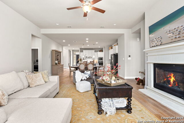 Image 10 of 23 For 97 Simpatico