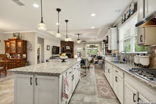 Image 10 of 48 For 4619 Sunrise Beach