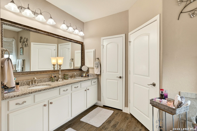 Image 26 of 48 For 4619 Sunrise Beach