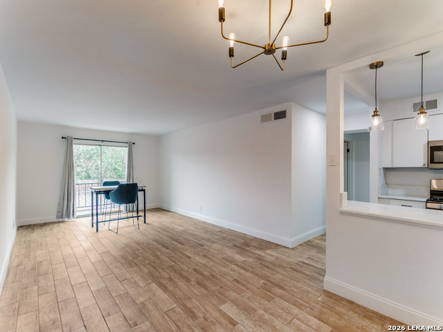 Image 4 of 12 For 8058 Broadway  255-t