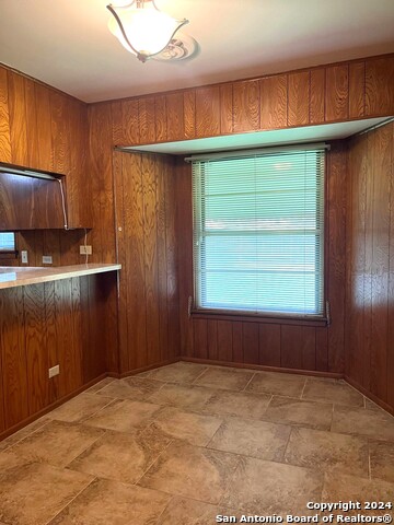 Image 7 of 15 For 136 Valley Oak Dr