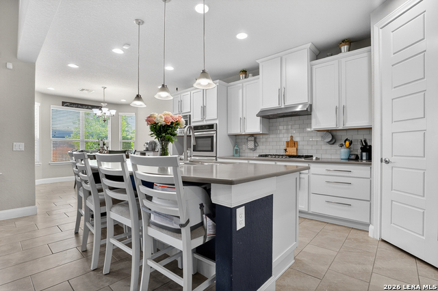 Image 11 of 30 For 8915 Monument Parke