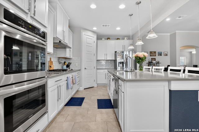 Image 13 of 30 For 8915 Monument Parke