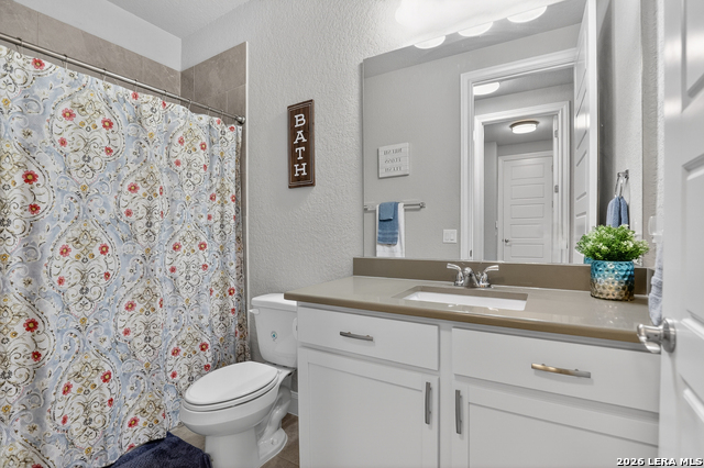 Image 25 of 30 For 8915 Monument Parke