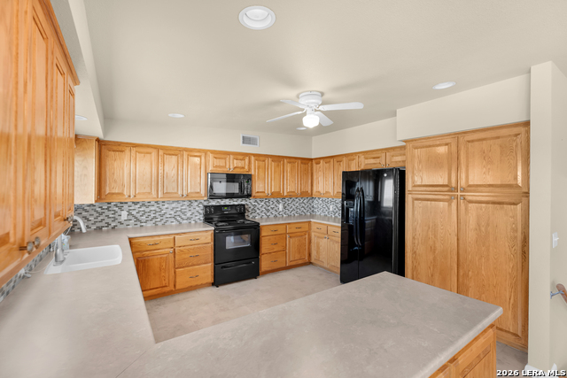 Image 13 of 48 For 1210 Skyline