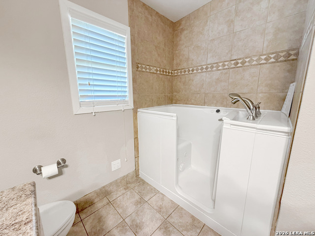 Image 29 of 48 For 1210 Skyline