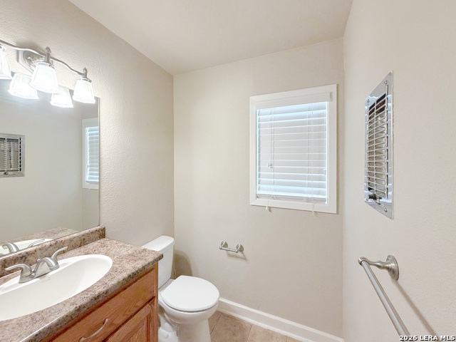 Image 37 of 48 For 1210 Skyline