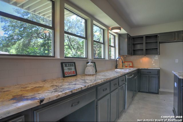 Image 8 of 18 For 4411 Western Pine Woods