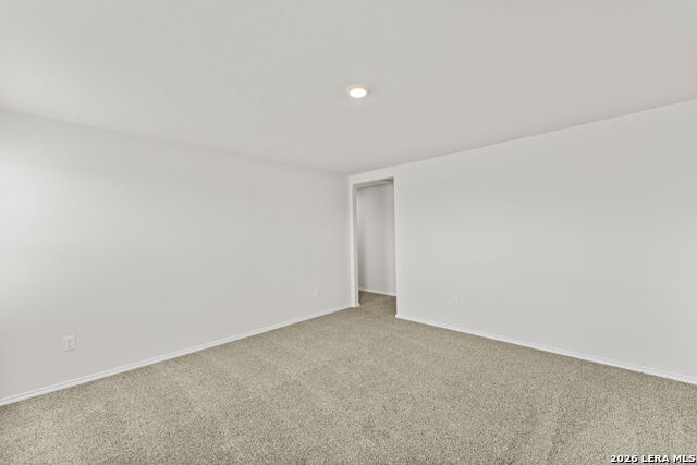 Image 17 of 35 For 3215 Davis Trace