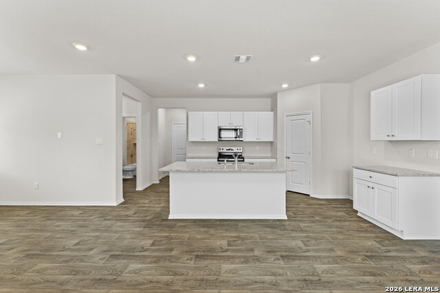 Image 5 of 35 For 3215 Davis Trace