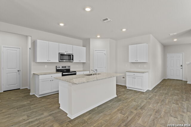 Image 6 of 35 For 3215 Davis Trace