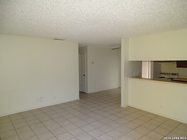 Image 2 of 21 For 5215 Meadow Rise St