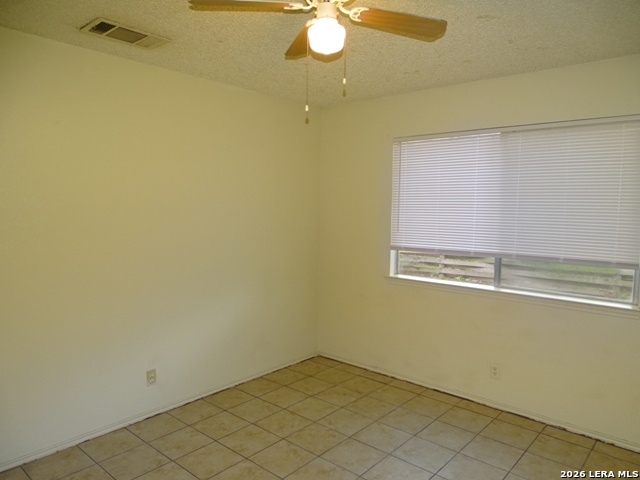 Image 21 of 21 For 5215 Meadow Rise St