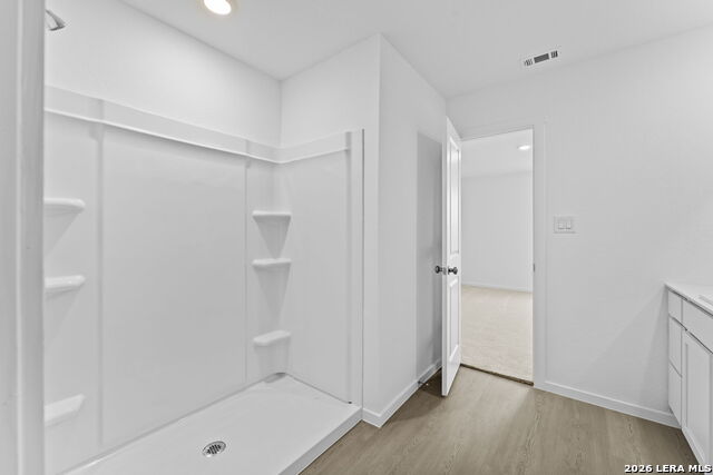 Image 22 of 24 For 12827 Kathleen St