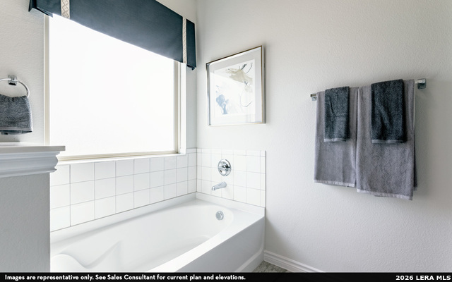 Image 16 of 19 For 1241 Marvin Grv