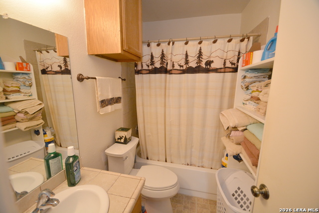 Image 12 of 19 For 4803 Hamilton Wolfe Road  704