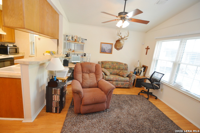 Image 18 of 19 For 4803 Hamilton Wolfe Road  704