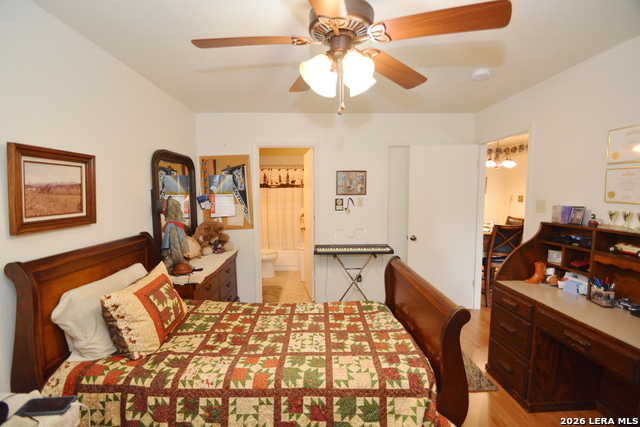 Image 9 of 19 For 4803 Hamilton Wolfe Road  704