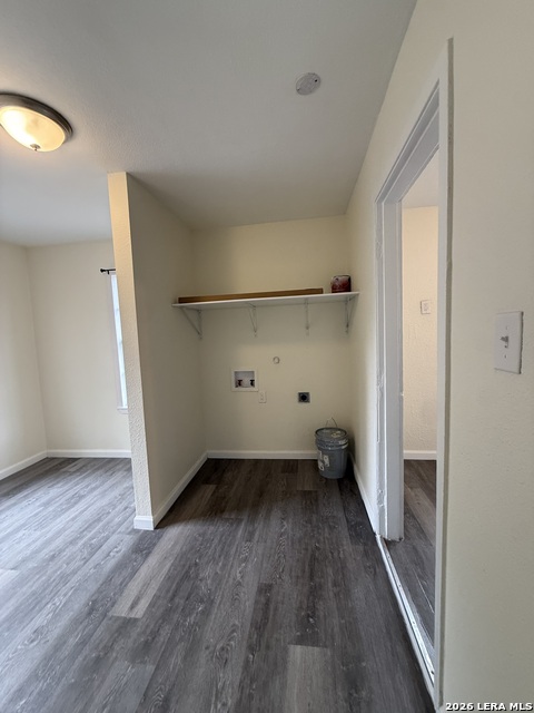 Image 11 of 19 For 3103 Neptune St